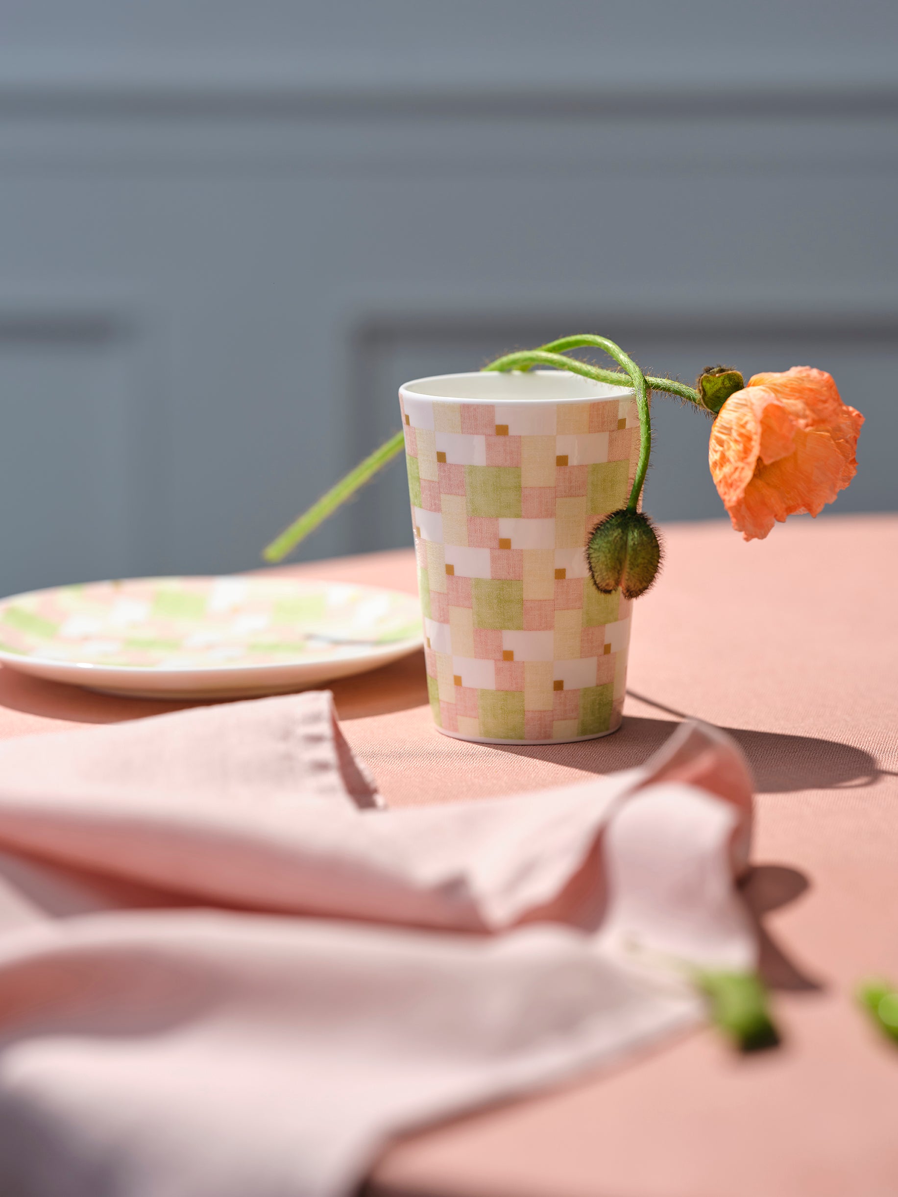 Cup